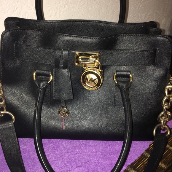 Michael Kors purse - Picture 2 of 7